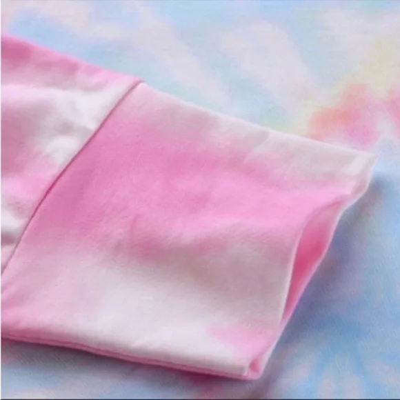 Long sleeve pull over top - Picture 6 of 9